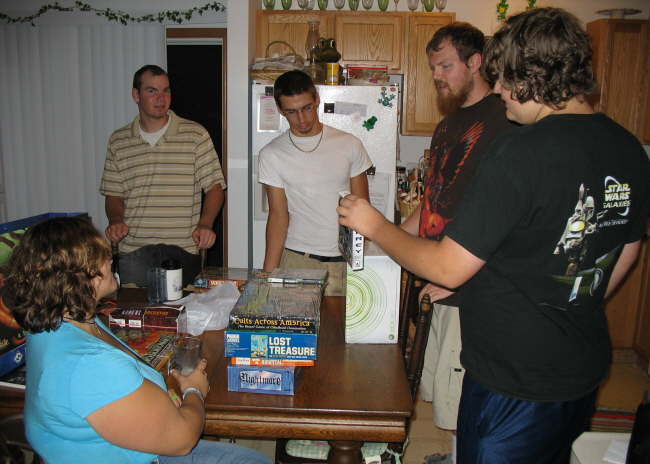 GenCon 06 - Everybody checking out Zacs loot